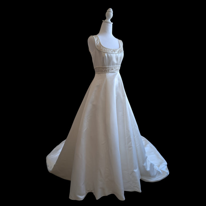 Vintage 2000 Mori Lee Wedding Dress