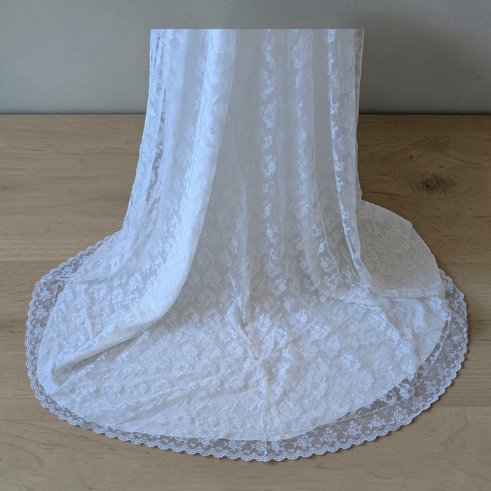 Vintage 1980 Gordon Dress Toronto Lace Wedding Gown – Size 6