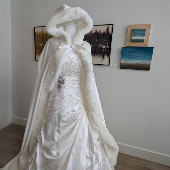 2013 Sottero Midgley Winter Wedding Gown