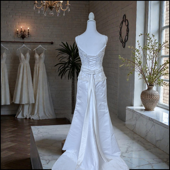 Maggie Sottero 2015 Lace Wedding Dress – Size 6, White Bridal Gown